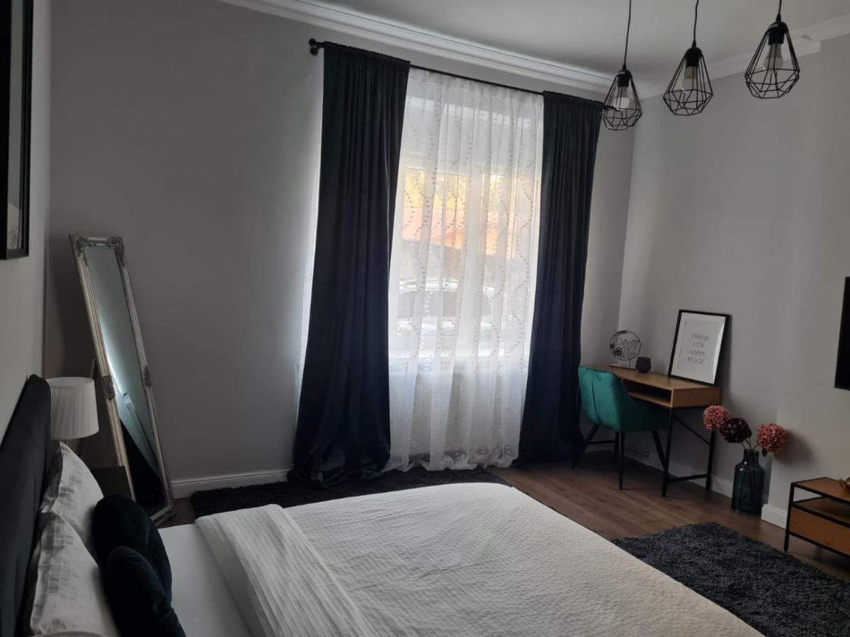 Bulevard Apartments Satu Mare Exterior foto